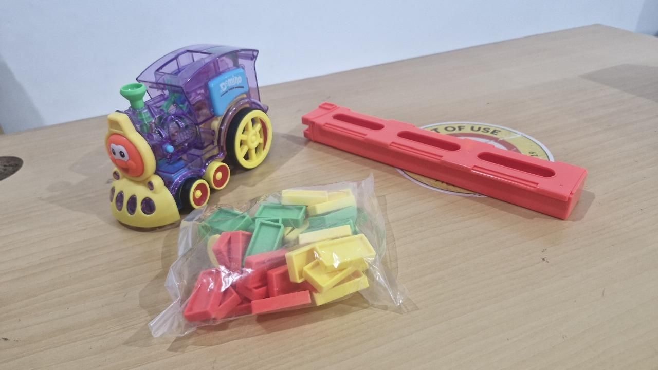 Choo-Choo Train Domino Set